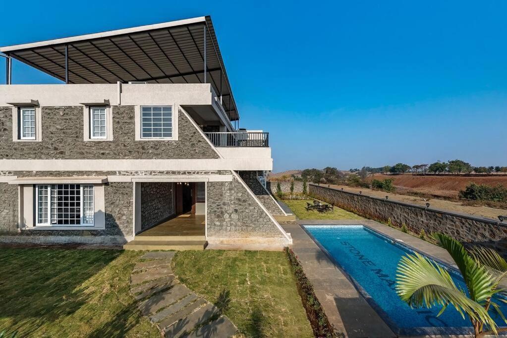Stone Mansion By Phoenix Stays Igatpuri Zewnętrze zdjęcie