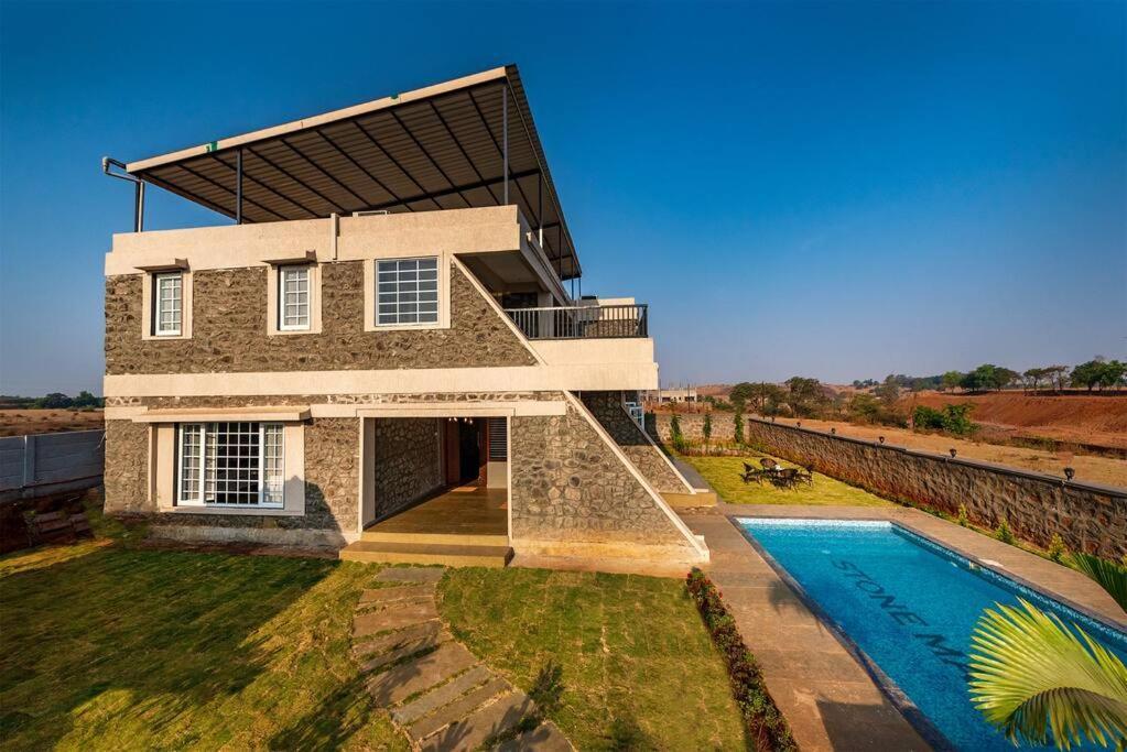 Stone Mansion By Phoenix Stays Igatpuri Zewnętrze zdjęcie
